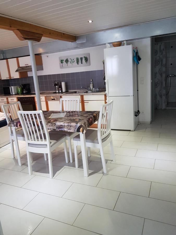 Ferienwohnung/Monteurzimmer Auf Dem Bauernhof Mörlenbach 外观 照片